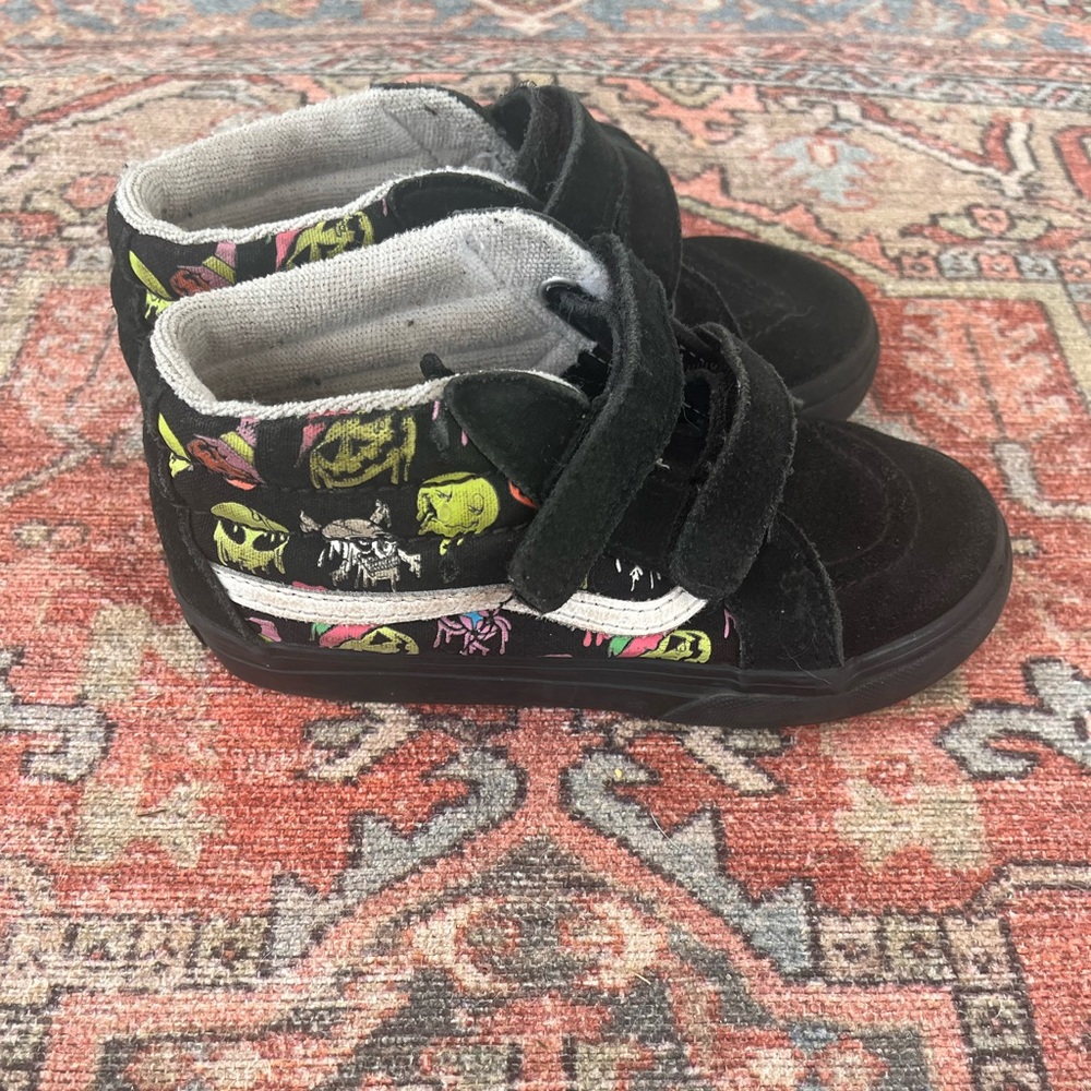 Vans Kids Black Sneakers with Colorful Graphics